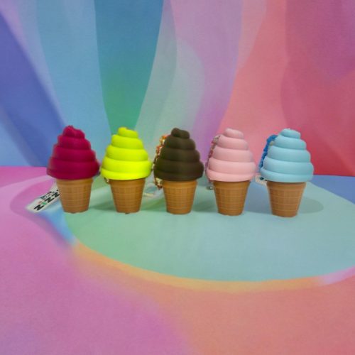 Fagyi - Csavart - Talpas Tölcsérrel